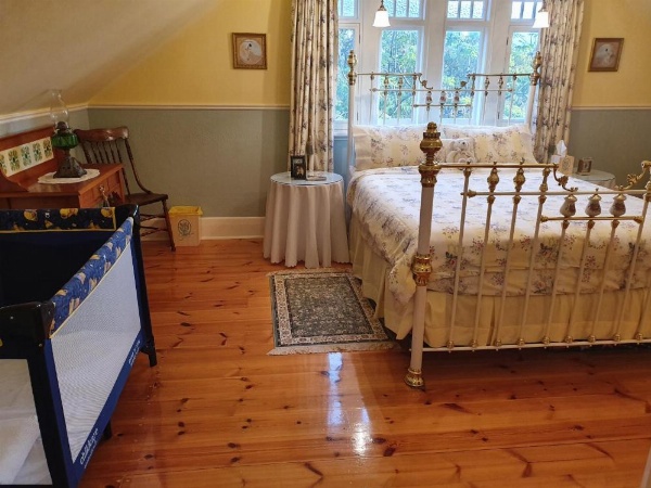 Water Bay Villa Bed & Breakfast image 14