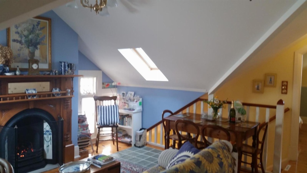 Water Bay Villa Bed & Breakfast