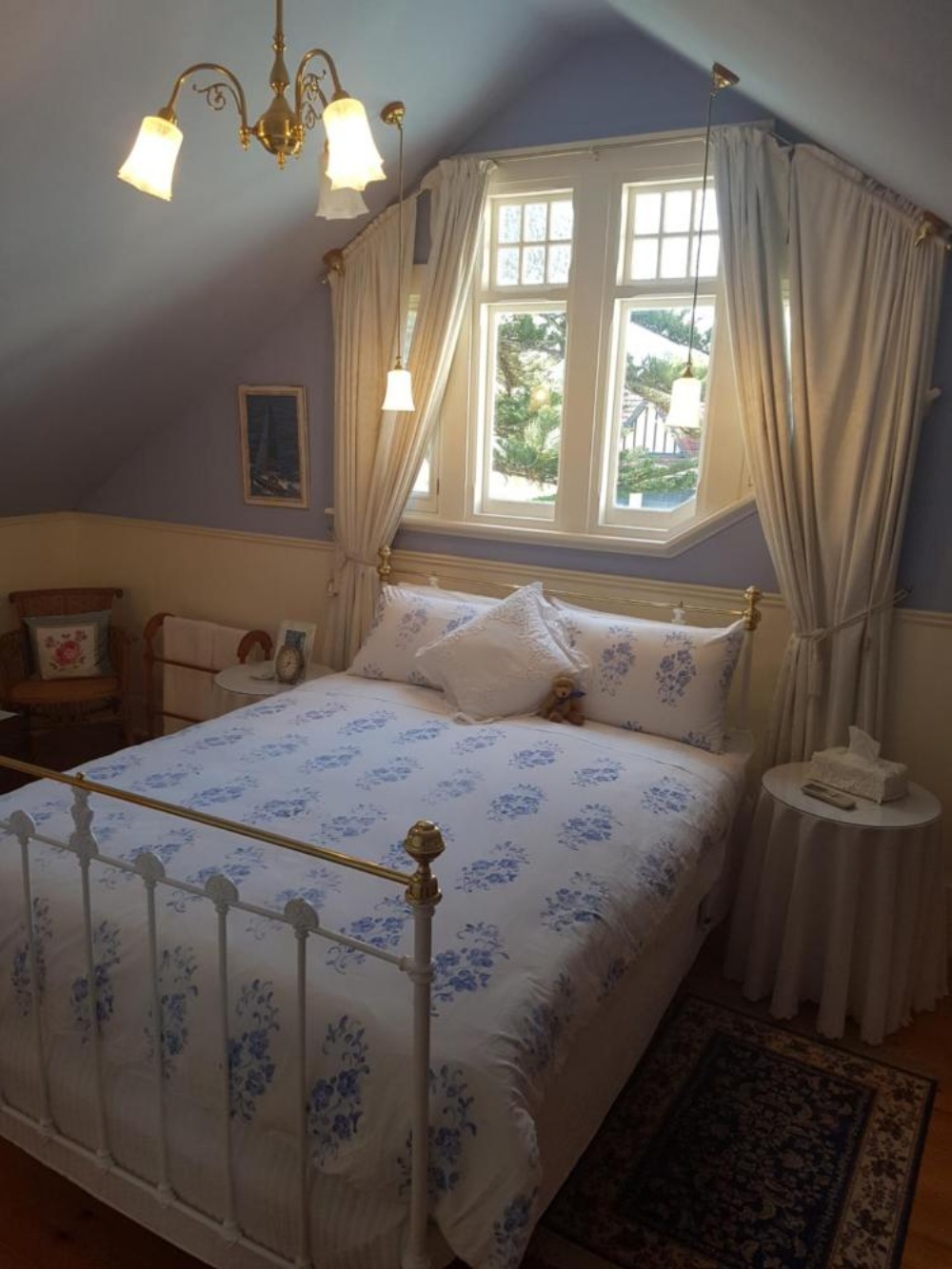 Water Bay Villa Bed & Breakfast